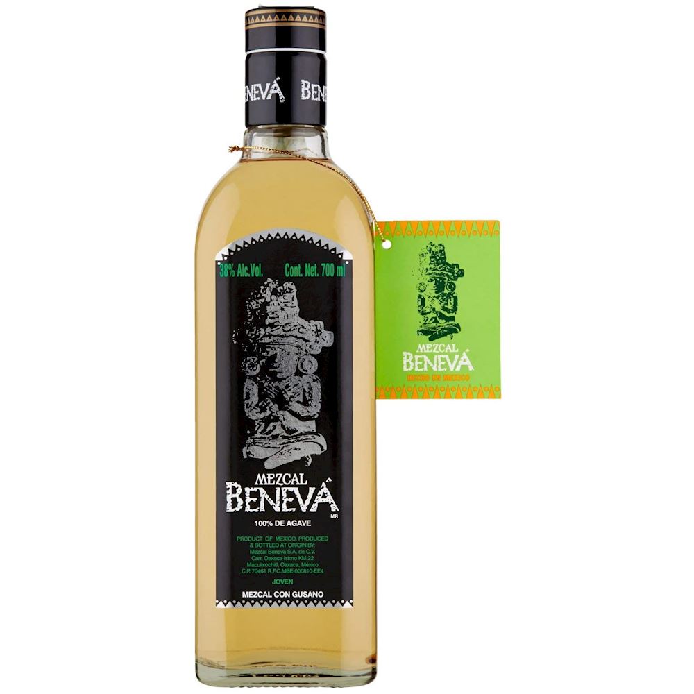 Benevá mezcal con gusano 700ml.