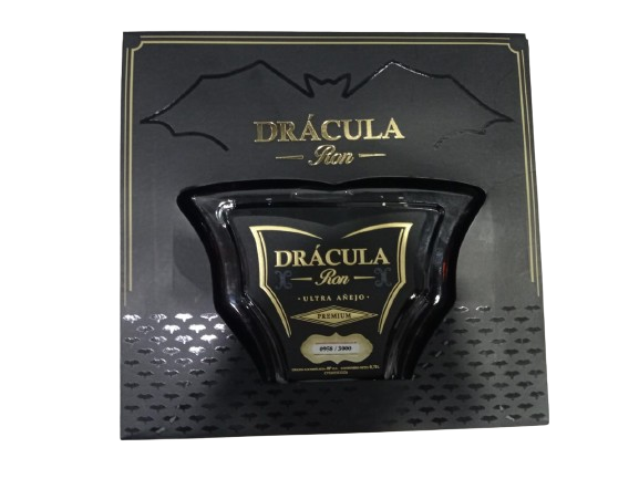 Drácula ron ultra añejo premiun 700ml.