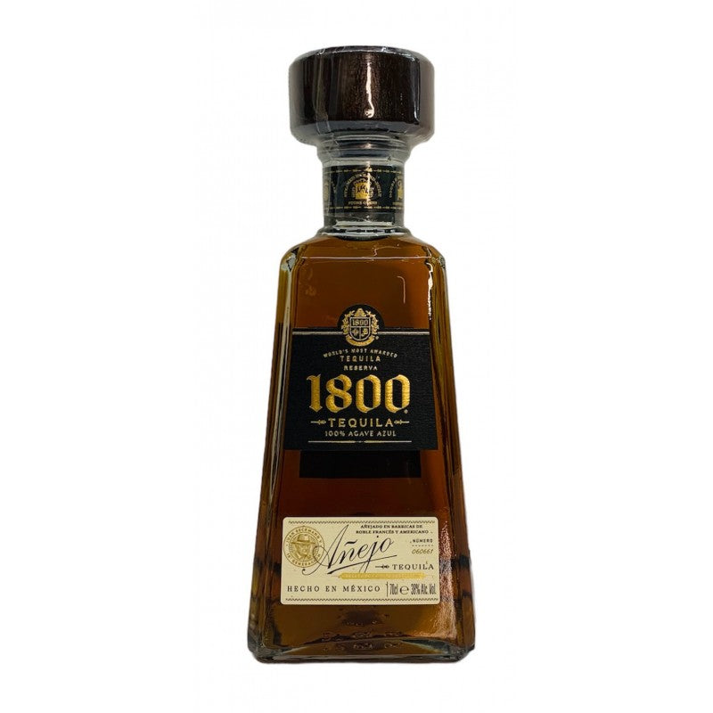 1800 Tequila añejo 750 ml